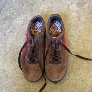 Retro 2000s Puma Roma
